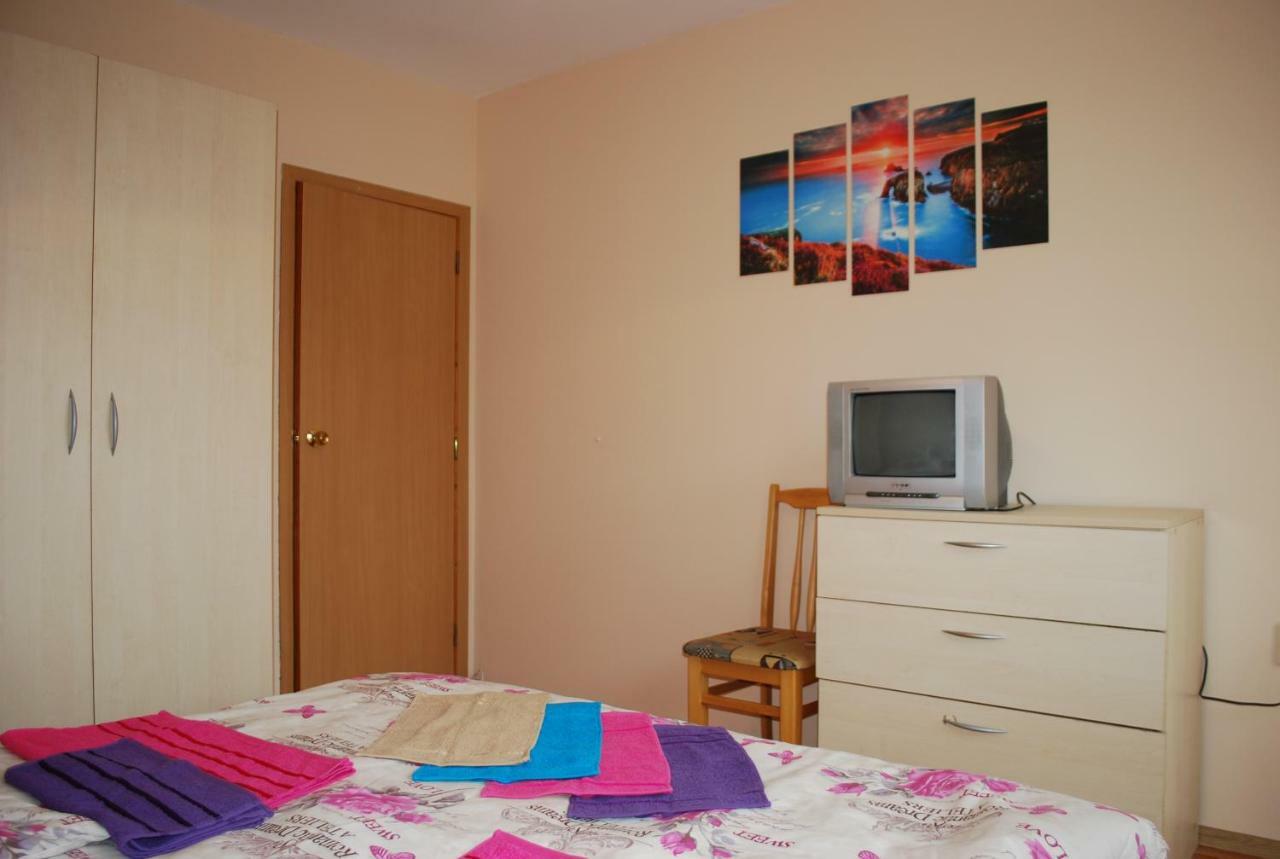 City Stay In Varna Esterno foto